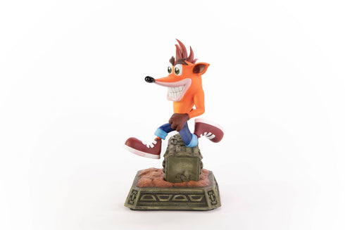 First 4 Figures Crash Bandicoot Classic - Crash Bandicoot - Collectible Statue
