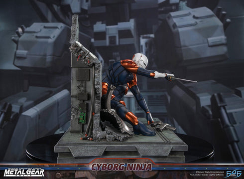First 4 Figures Cyborg Ninja (Gray Fox) - Metal Gear Solid - Collectible Statue