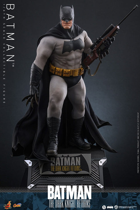 Hot Toys Batman - The Dark Knight Returns - CMS024 - 1/6 Scale Collectible Figure