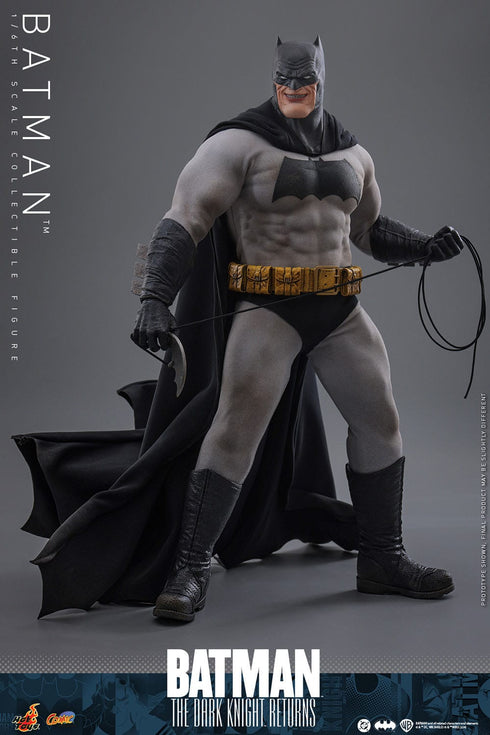 Hot Toys Batman - The Dark Knight Returns - CMS024 - 1/6 Scale Collectible Figure