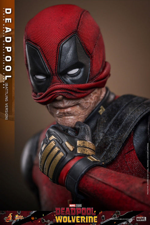Hot Toys Deadpool (Battling Version) - Deadpool & Wolverine - MMS782 - 1/6 Scale Collectible Figure