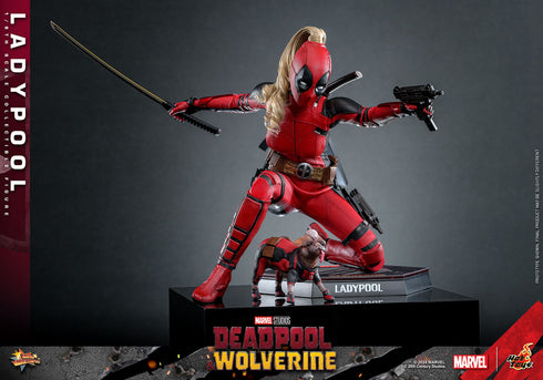 Hot Toys Ladypool - Deadpool & Wolverine - MMS747 - 1/6 Scale Collectible Figure
