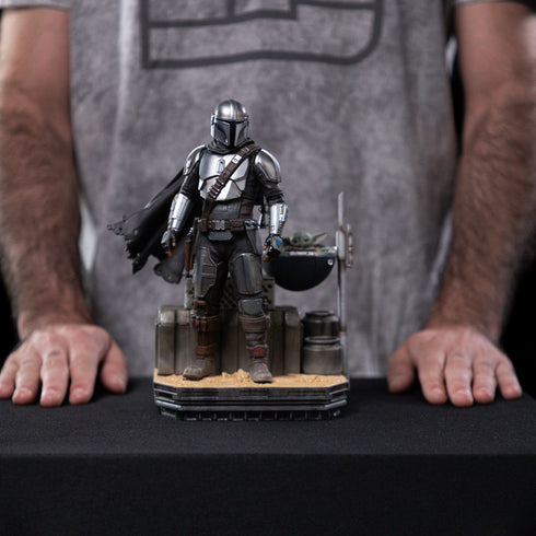 Iron Studios Din Djarin and Din Grogu - Star Wars The Mandalorian - Art Scale 1/10 Collectible Statue