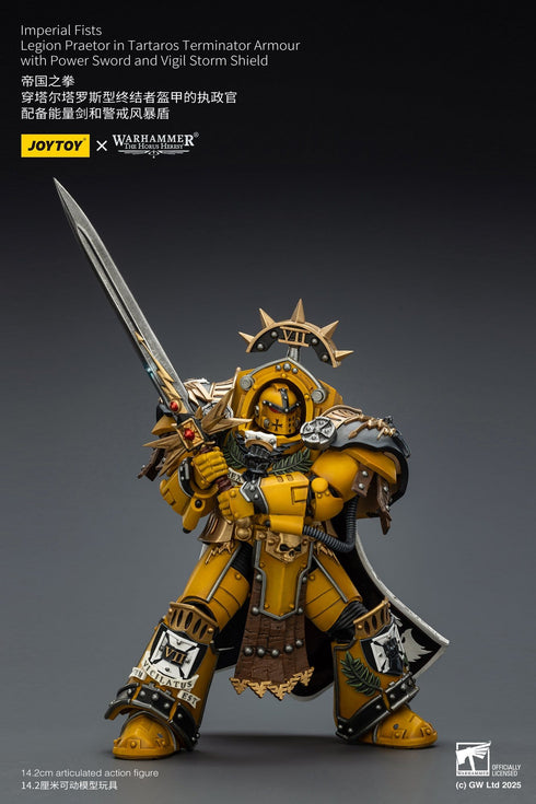 JOYTOY Imperial Fists Legion Praetor in Tartaros Terminator Armour with Power Sword and Vigil Storm Shield - Warhammer The Horus Heresy - 1/18 Scale Collectible Figure