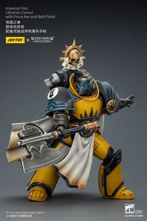 JOYTOY Imperial Fists Librarian Consul with Force Axe and Bolt Pistol - Warhammer The Horus Heresy - 1/18 Scale Collectible Figure