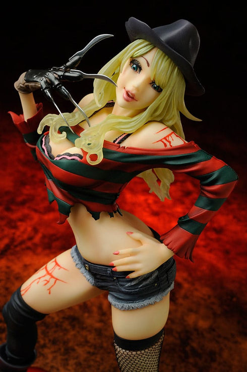 Kotobukiya Freddy Krueger 2nd Edition Bishoujo - Freddy vs. Jason - 1/7 Scale Collectible Statue