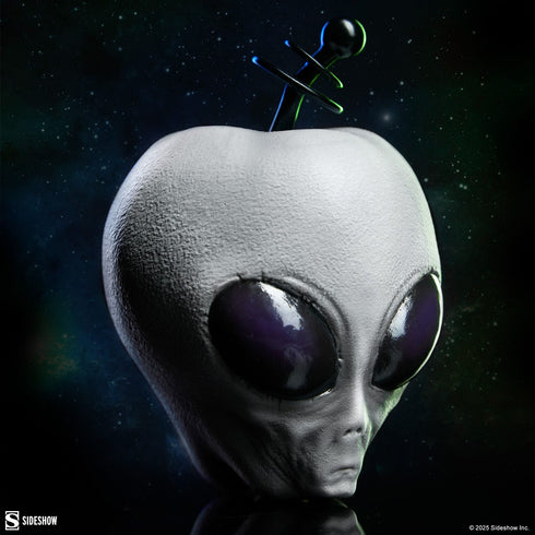 Sideshow Collectibles Alien Apple Replica - Sideshow Originals - SS700252 - Collectible Statue