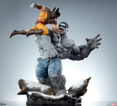 Sideshow Collectibles Marvel Grey Hulk vs Wolverine Statue