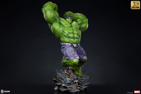 Sideshow Collectibles Marvel Hulk Classic Premium Format Figure 1/4 Statue