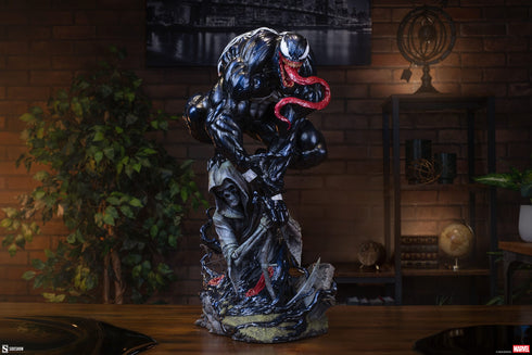 Sideshow Collectibles Marvel Venom Premium Format Statue