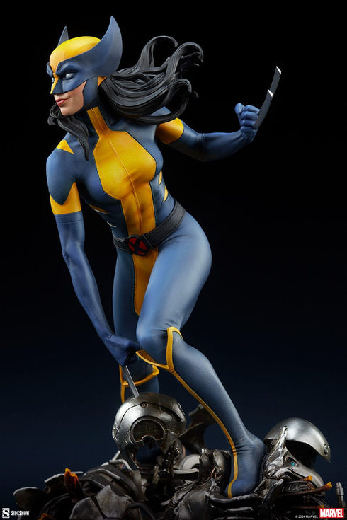 Sideshow Collectibles Marvel Wolverine: X-23 Uncaged Premium Format 1/4 Statue