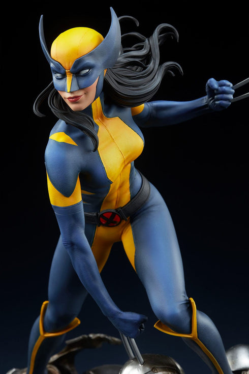 Sideshow Collectibles Marvel Wolverine: X-23 Uncaged Premium Format 1/4 Statue