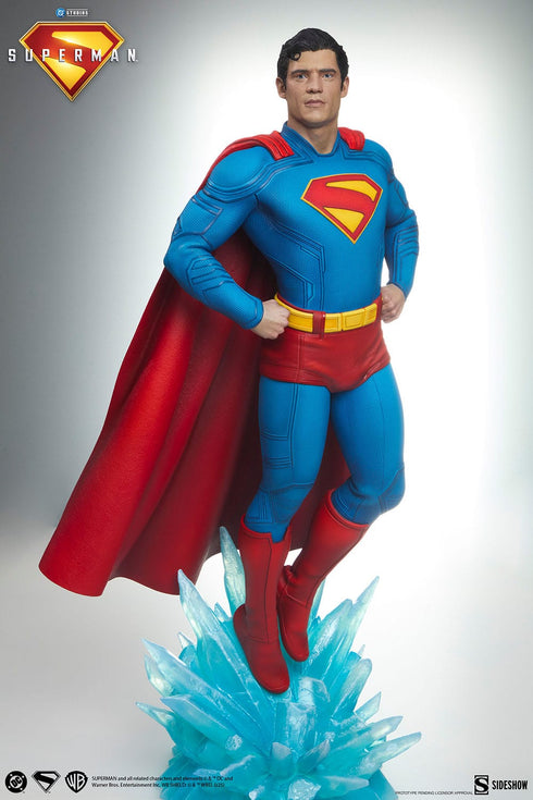Sideshow Collectibles Superman (2025) Superman Premium Format Statue