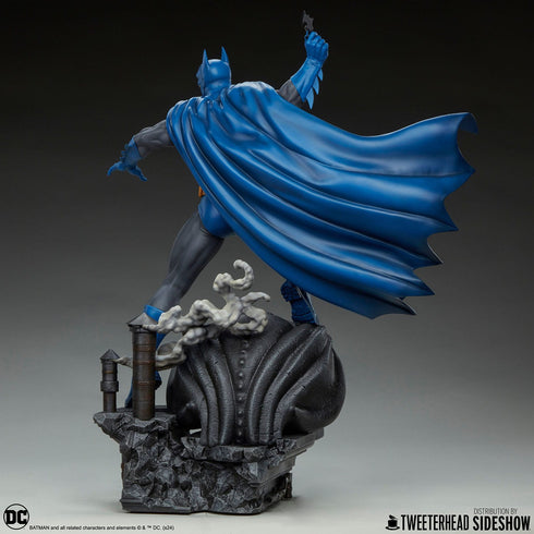 Tweeterhead Batman (Retro Edition) - DC Comics - 1/6 Scale Collectible Maquette
