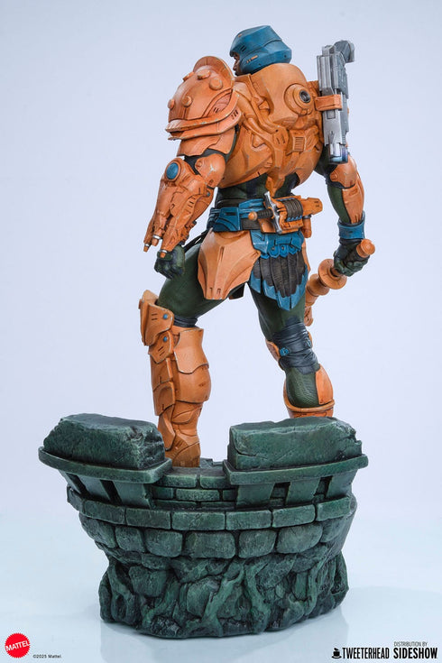 Tweeterhead Man-at-Arms - Masters of the Universe Legends - Collectible Maquette