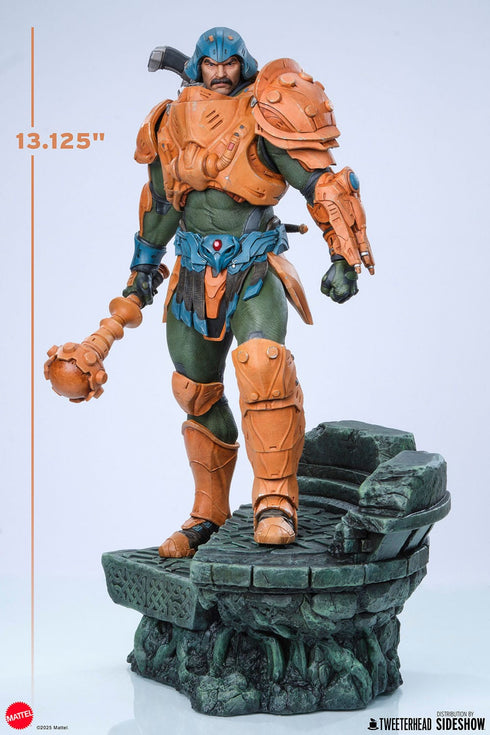 Tweeterhead Man-at-Arms - Masters of the Universe Legends - Collectible Maquette