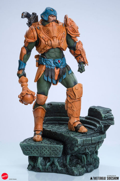 Tweeterhead Man-at-Arms - Masters of the Universe Legends - Collectible Maquette