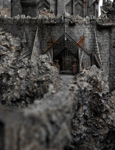 Weta Workshop Cirith Ungol (Limited Edition) - The Lord of the Rings - Collectible Statue