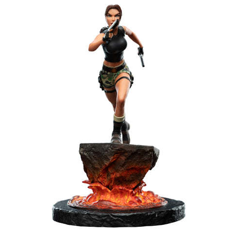 Weta Workshop Lara Croft (The Sanctuary of Flame) - Tomb Raider - Collectible Mini Statue
