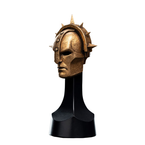 Weta Workshop Stormcast Eternal Liberator Helm - Warhammer: Age Of Sigmar - 1/4 Scale Collectible Prop Replica