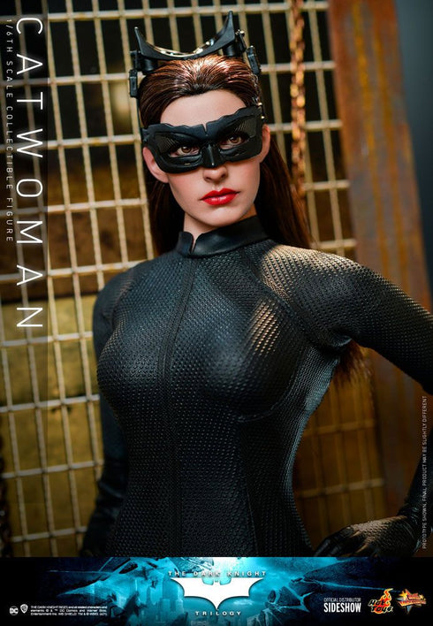 Hot Toys Catwoman - The Dark Knight Rises - MMS627 - 1/6 Scale Collectible Figure