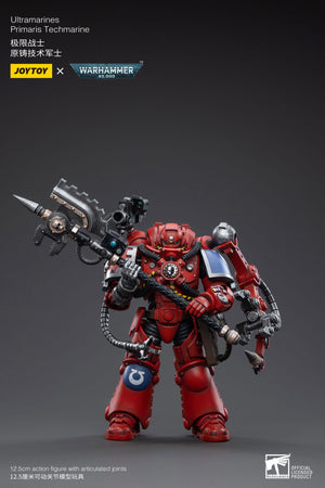 JOYTOY Ultramarines Primaris Techmarine - Warhammer 40,000 - 1/18 Scale Collectible Figure